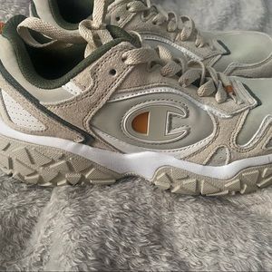 Champion shoes size 6Y